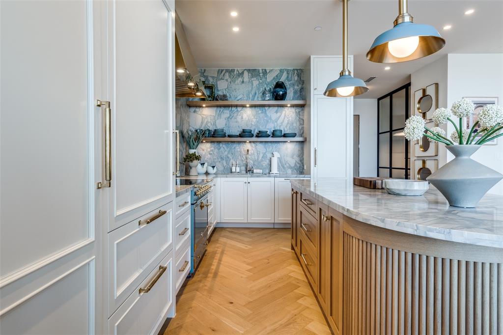 South Tower Residences - Residential