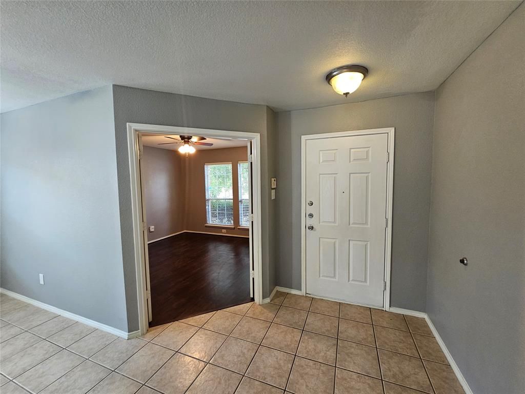 Photo of 2408 Finch Drive, Mesquite, TX 75181 (MLS # 21068202)