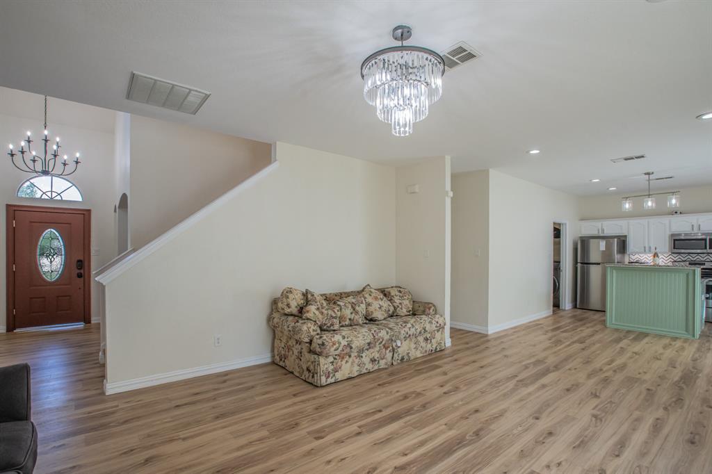 5921 Ash Flat Drive