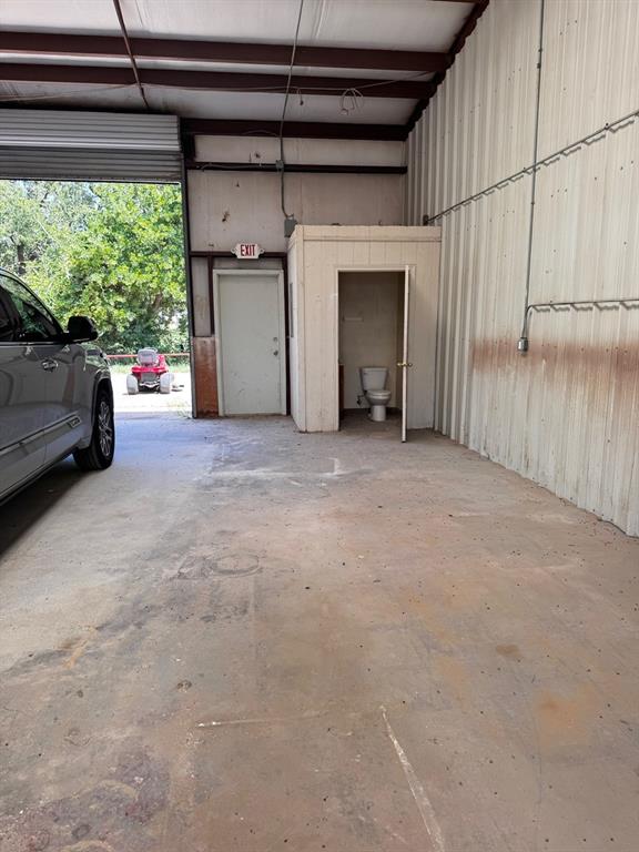 Uriah Martin Surv Abs #384 - Commercial Lease