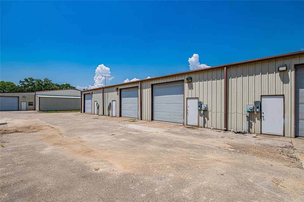 Uriah Martin Surv Abs #384 - Commercial Lease