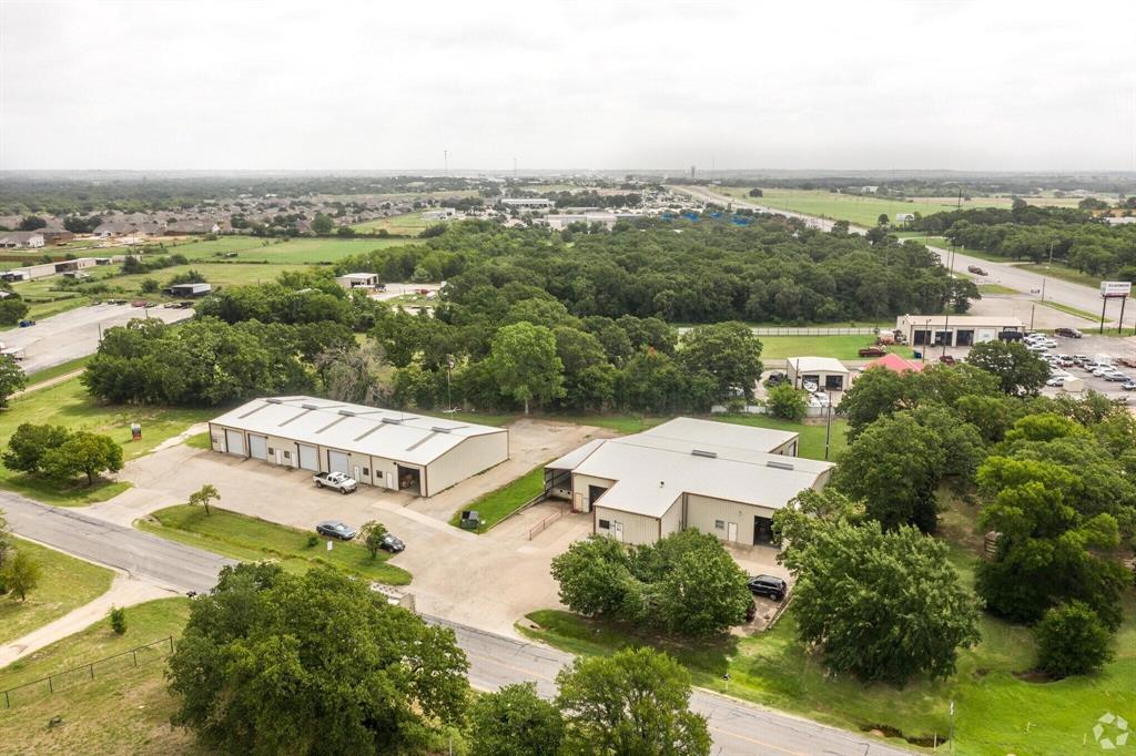 Uriah Martin Surv Abs #384 - Commercial Lease