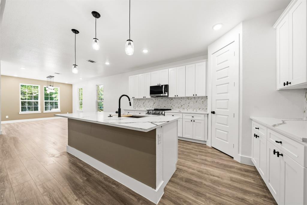 24113 Stonewood Drive