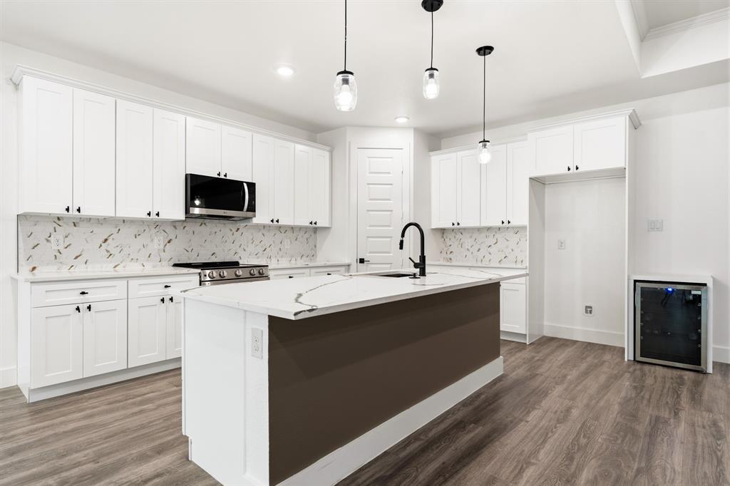 24113 Stonewood Drive