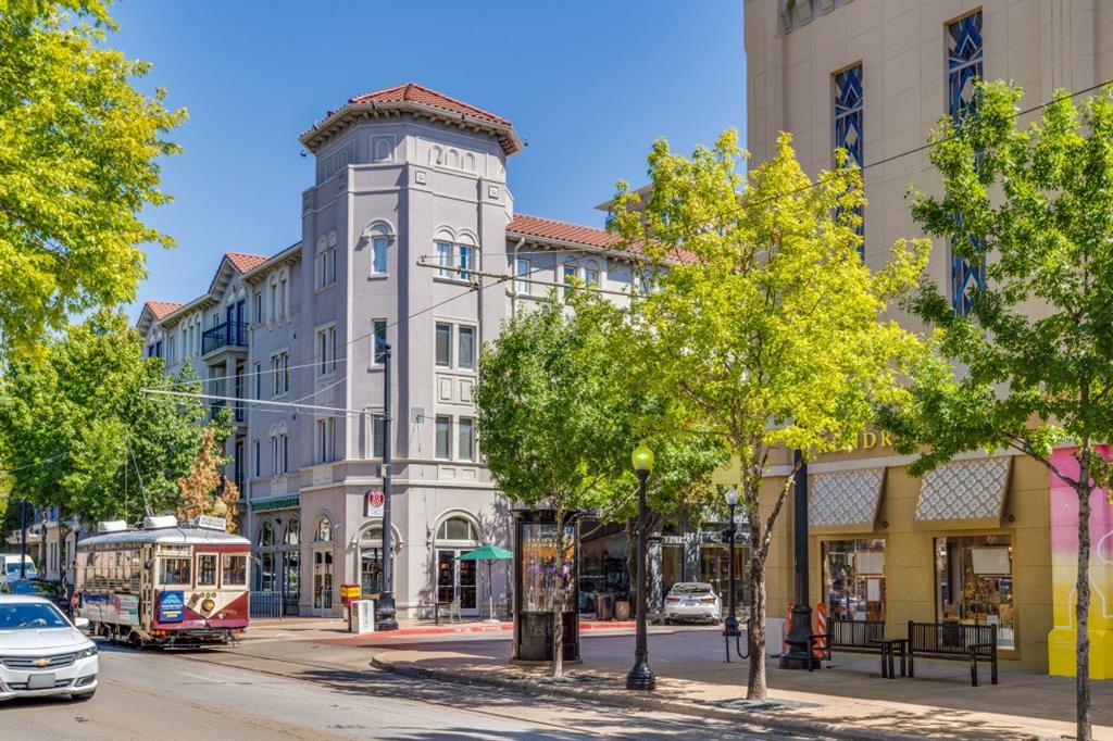 Hall-Howell - Residential