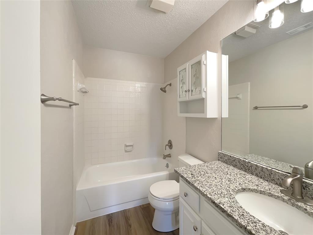 Lewisville Valley 4 Sec B Ph 2 - Residential