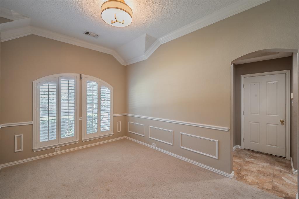 2709 Cobblestone Drive