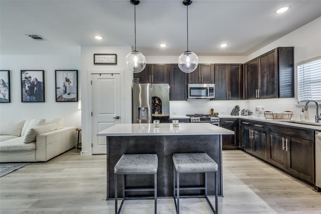 Rolling Ridge - Residential