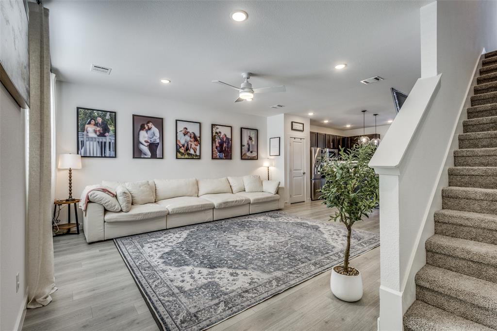 Rolling Ridge - Residential