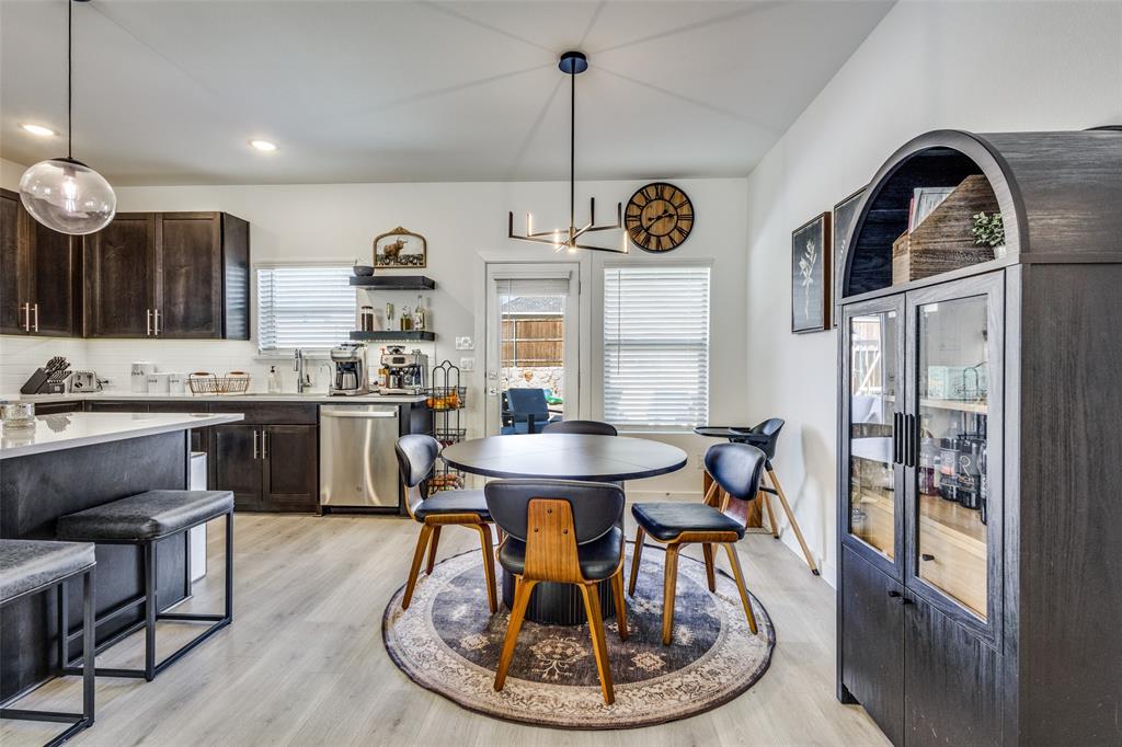 Rolling Ridge - Residential