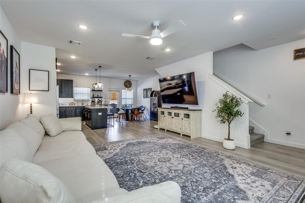 Rolling Ridge - Residential