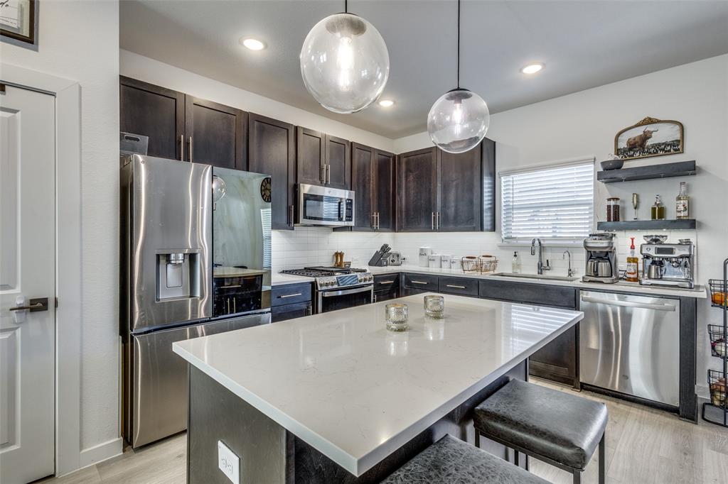 Rolling Ridge - Residential