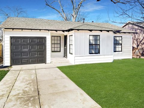 1232 W Beddell Street Fort Worth TX 76115