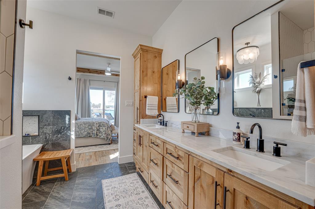 Woodland Shores Estate - Residential