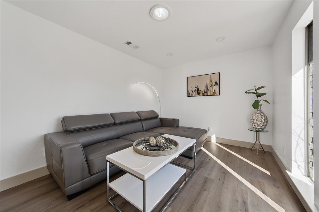 College Park Sec 02 - Residential Lease