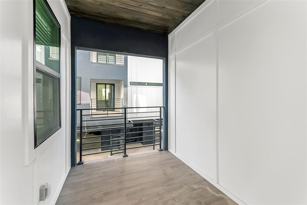 Holloway Add - Residential Lease