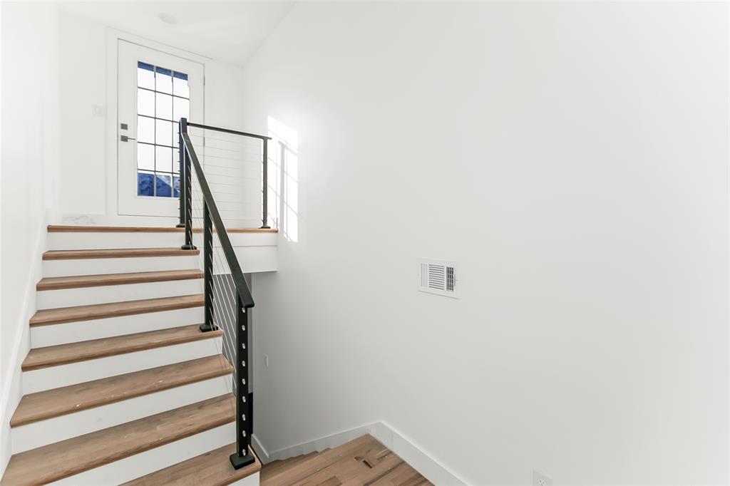 Holloway Add - Residential Lease