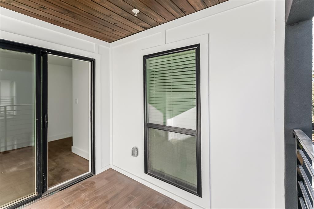 Holloway Add - Residential Lease