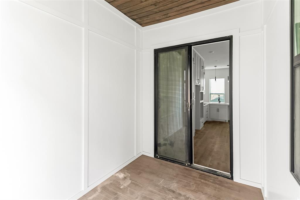 Holloway Add - Residential Lease