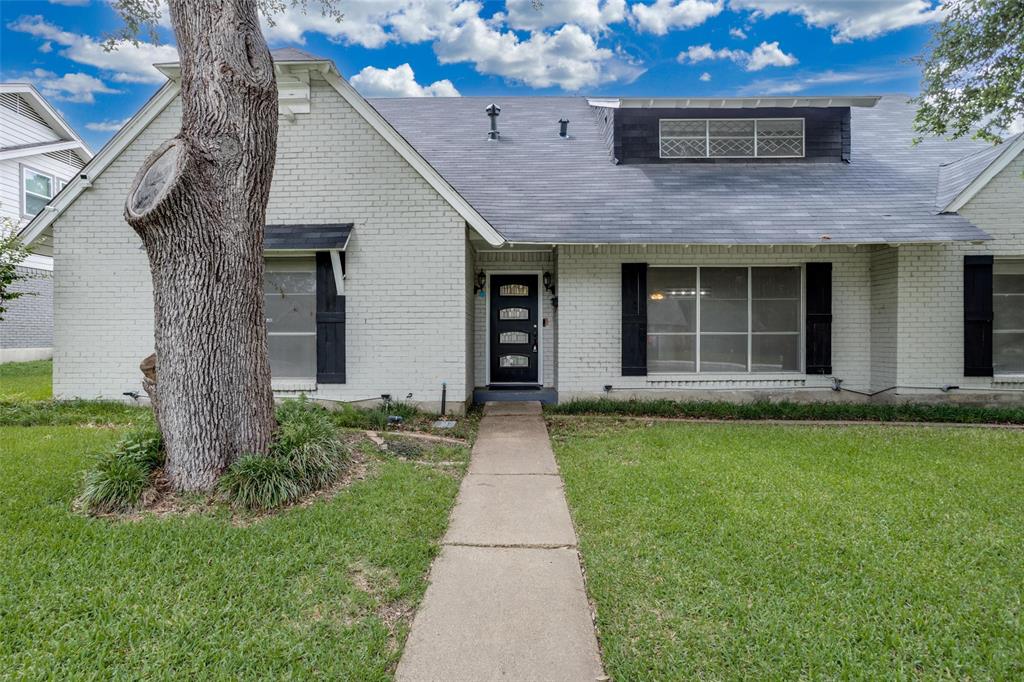 311 Glen Oaks Boulevard