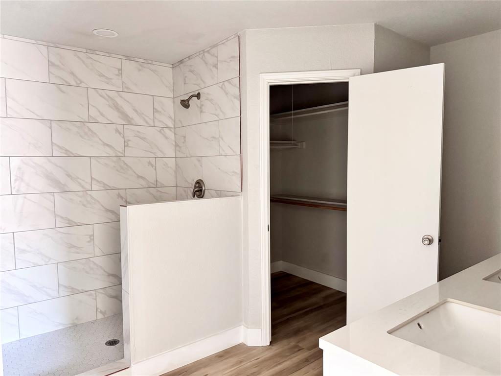 HIGHLANDS SOUTH - Residential Lease