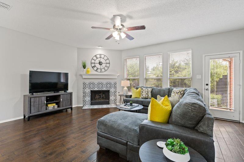 7166 Lazy Meadow Lane