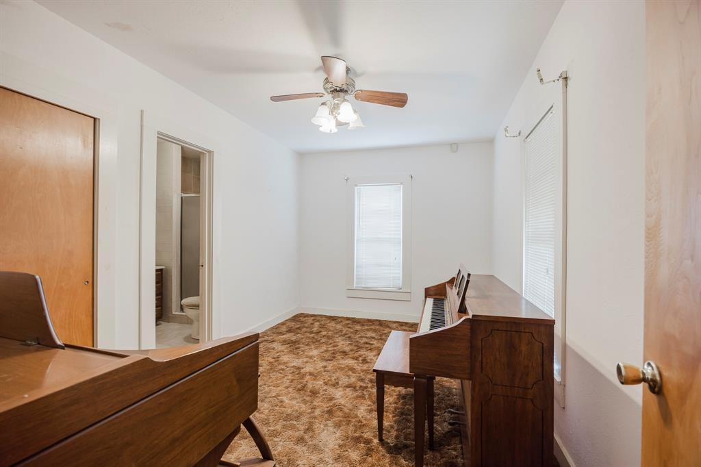 Mcanier - Residential