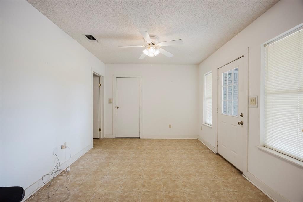 Mcanier - Residential