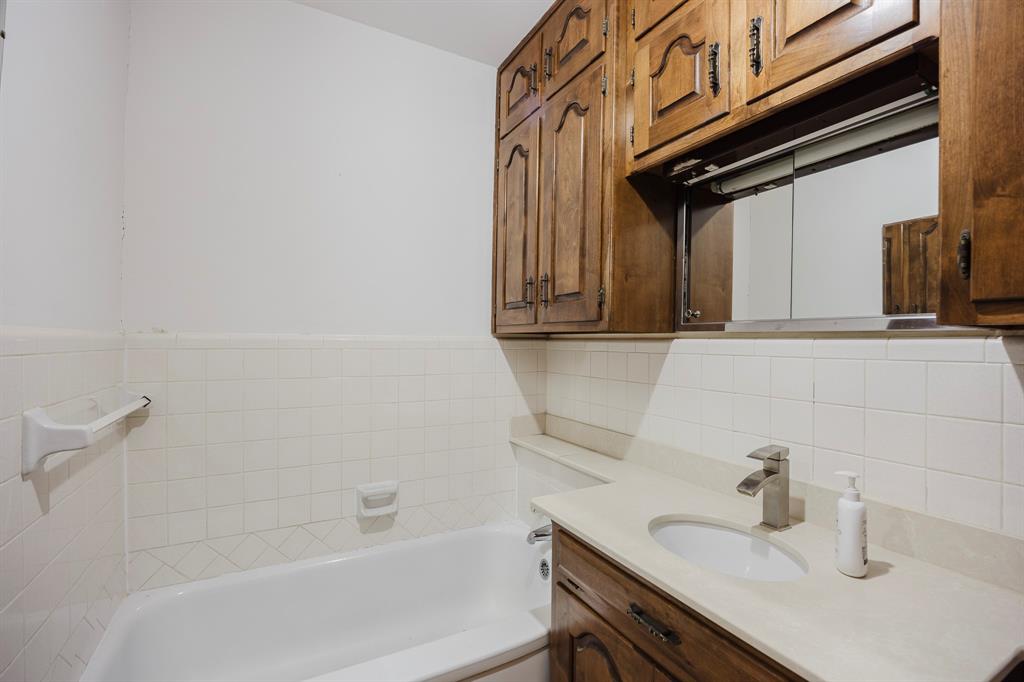 Mcanier - Residential