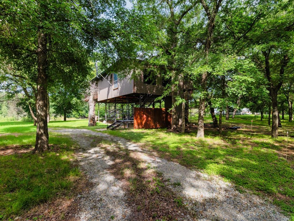 7144 River Trail