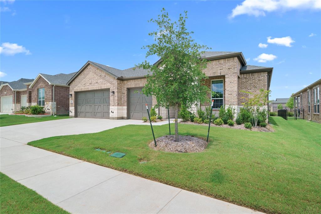 417 Raven Ridge Drive