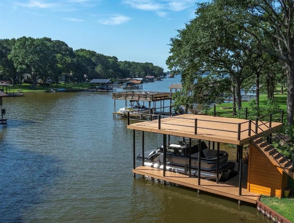 116 Sierra Madre Street