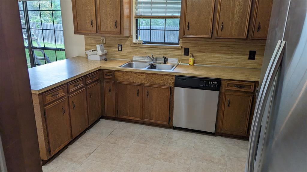 Harris Heights #1 - Residential Lease