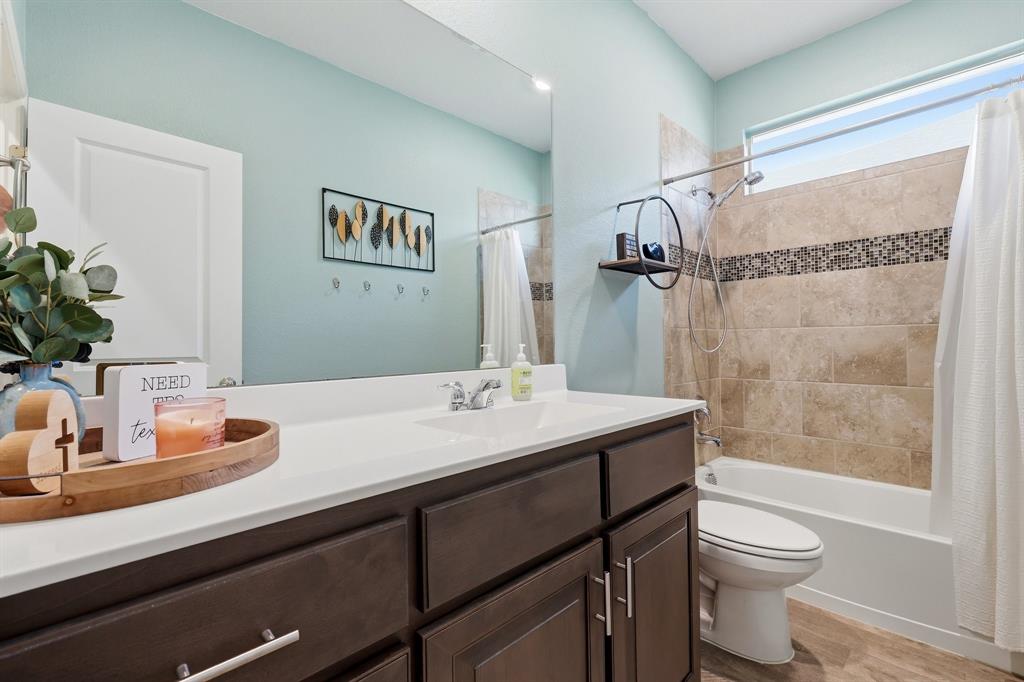 Trails of Elizabeth Crk - Residential