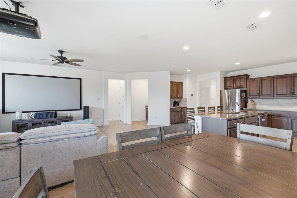 Trails of Elizabeth Crk - Residential