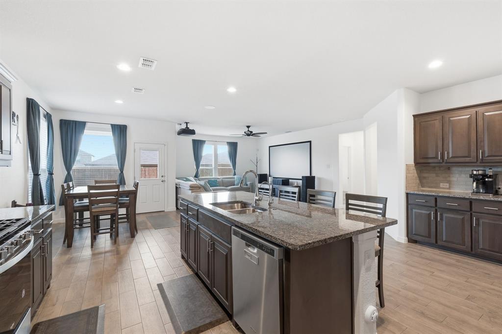 Trails of Elizabeth Crk - Residential