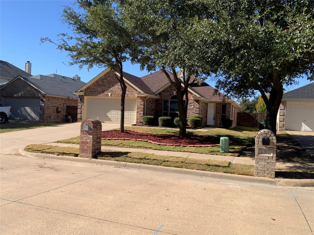 135 Old Settlers Trail