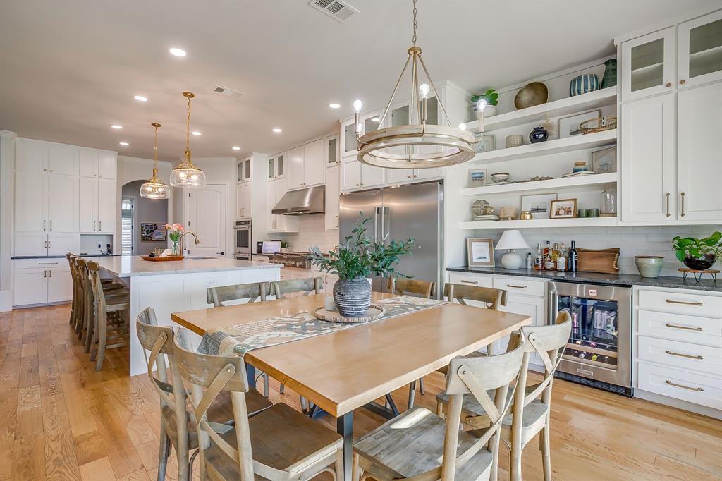 Bella Flora - Residential