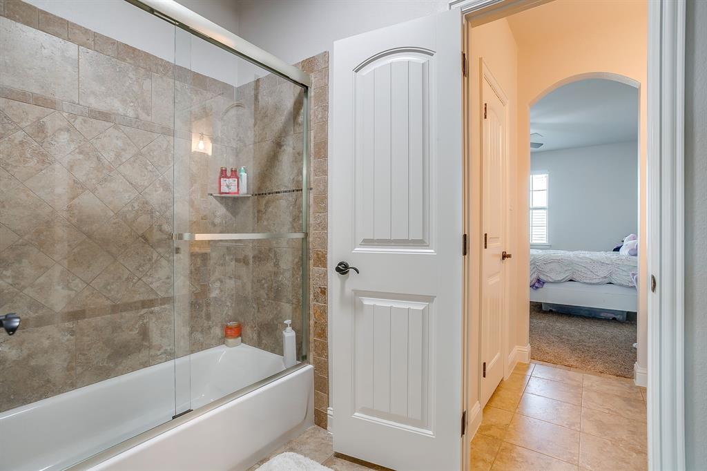 Bella Flora - Residential