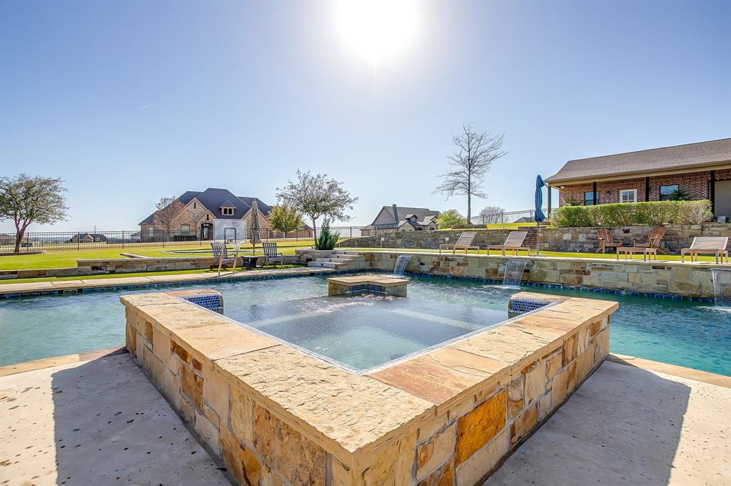 Bella Flora - Residential