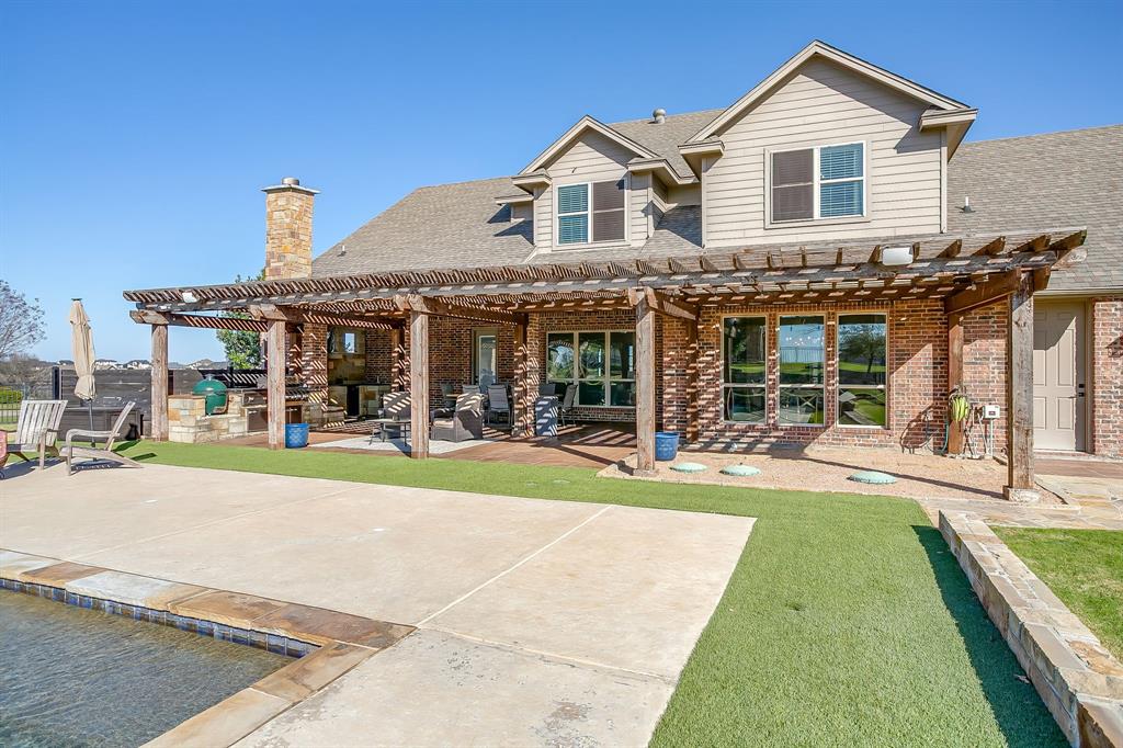 Bella Flora - Residential