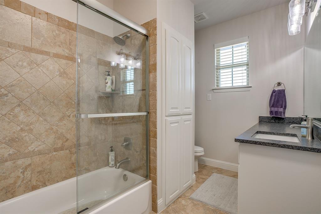 Bella Flora - Residential