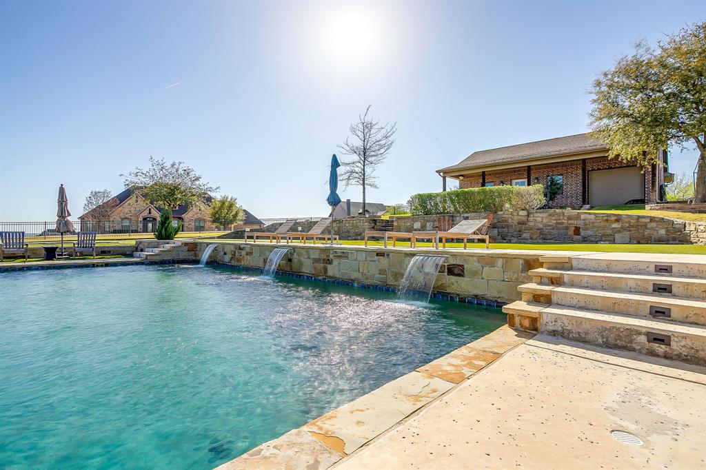 Bella Flora - Residential