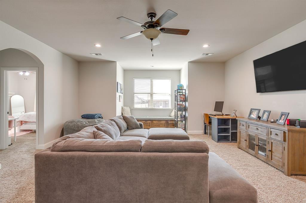 Bella Flora - Residential