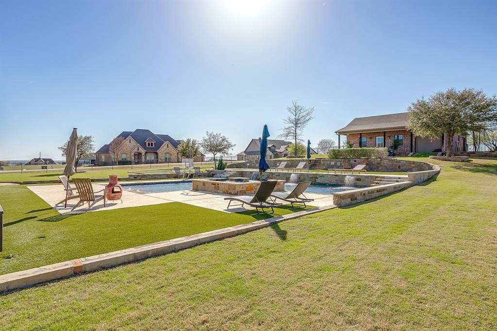 Bella Flora - Residential