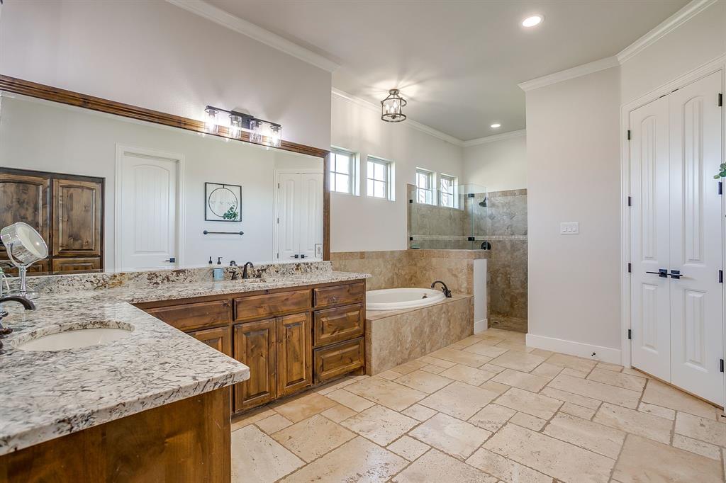 Bella Flora - Residential