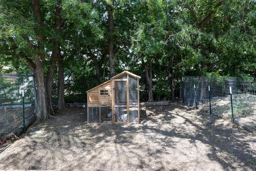 MUNRO, HUGH JR SURVEY ABSTRACT 1865 TRACT 1A1 - Residential