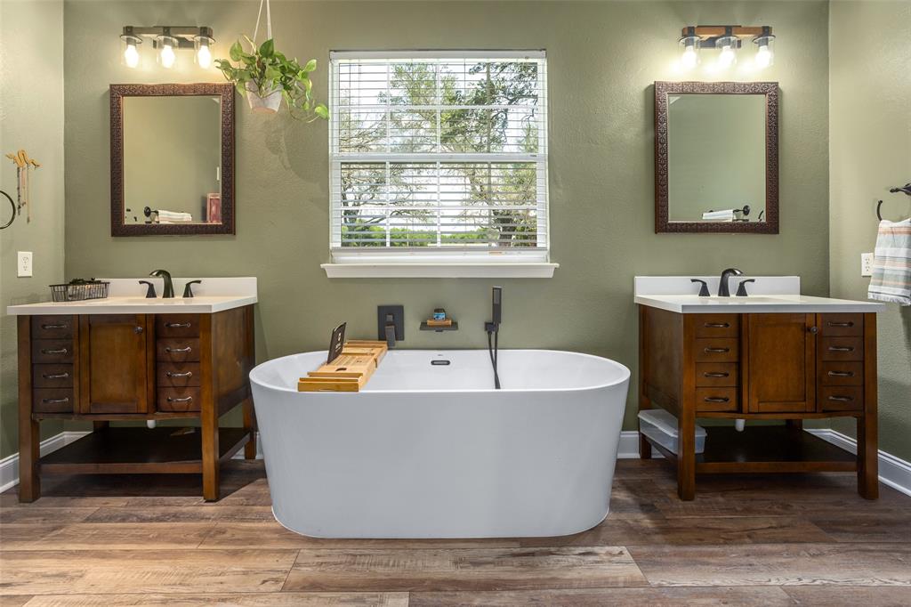 MUNRO, HUGH JR SURVEY ABSTRACT 1865 TRACT 1A1 - Residential