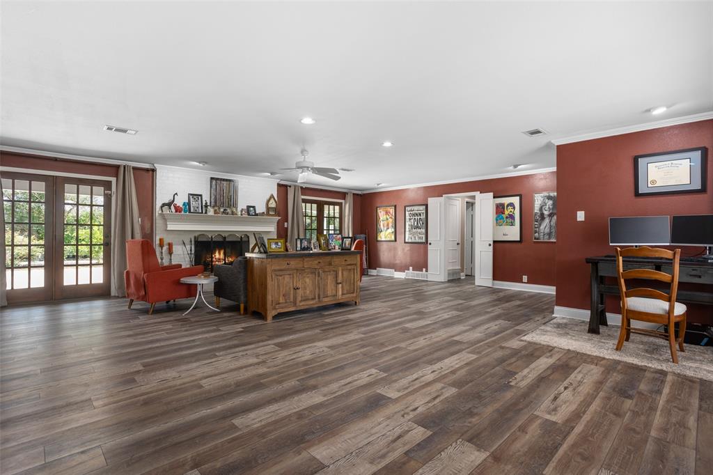 MUNRO, HUGH JR SURVEY ABSTRACT 1865 TRACT 1A1 - Residential