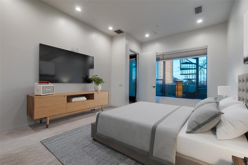 DWELLINGS AT HASKELL CONDO - Residential